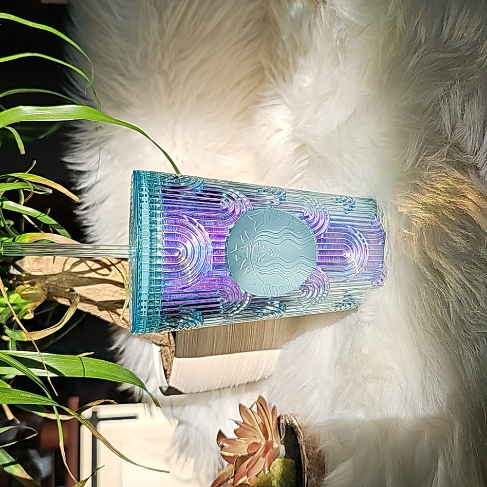 Starbucks Spring 2022 Iridescent Rainbow Mermaid Waves Cold Cup Tumbler